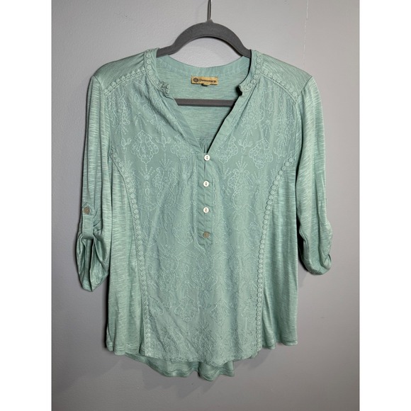Democracy Tops - Democracy Womens Sage Green Embroidered V-Neck 3/4 Roll-Tab Sleeve‎ Top Small